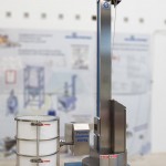 Lifting column for drums