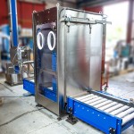 Containment system for reactor loading