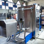 Containment system for reactor loading