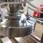 Big-Bag emptying structure with integrated C.I.P. system