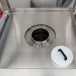 Big-Bag emptying structure with integrated C.I.P. system