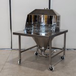 Emptiyng system for bags