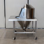 Emptiyng system for bags