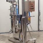 Mobile Lifting Column for Vacuum Conveyor with Vibrating Sieve