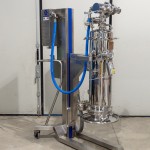 Mobile Lifting Column for Vacuum Conveyor with Vibrating Sieve