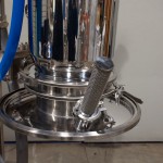 Mobile Lifting Column for Vacuum Conveyor with Vibrating Sieve