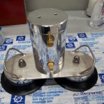 Pneumatic Vibrator with Double Suction Cup Mount
