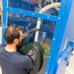 Coated Containment Glove&nbsp;Box with suction lance