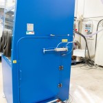 Coated Containment Glove&nbsp;Box with suction lance