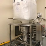 Big Bag Lifting Column paired with Docking Station for Dust-free Big Bag Unloading