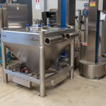 Pharma Bin with sockets for forklift (underneath) and Lifting Column (on the sides)