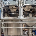 Dual Chamber Glove Box for Bags with Integrated Cleaning System