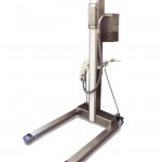 Mobile lifting column for vacuum conveyor