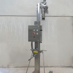 Mobile lifting column for vacuum conveyor
